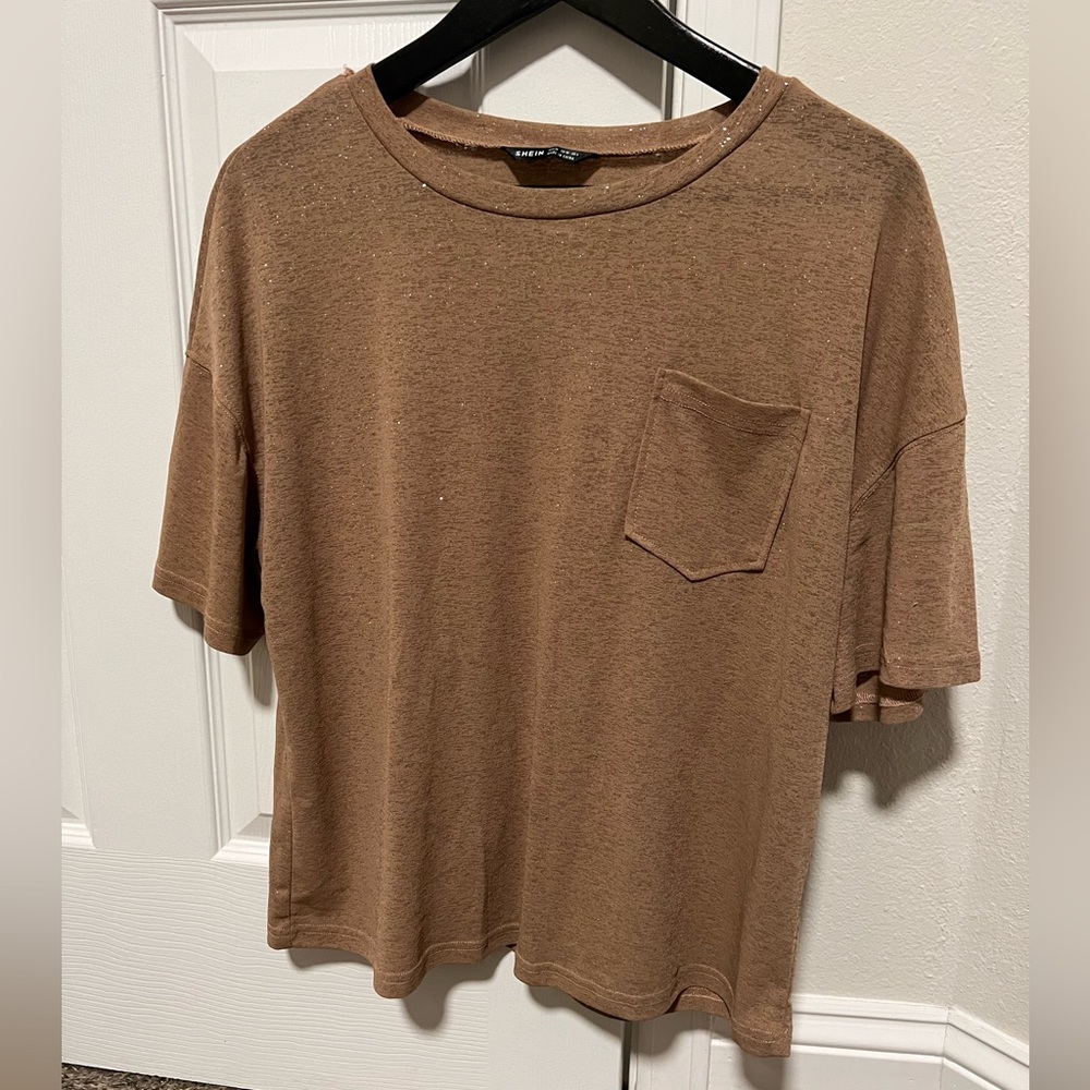 Casual tee